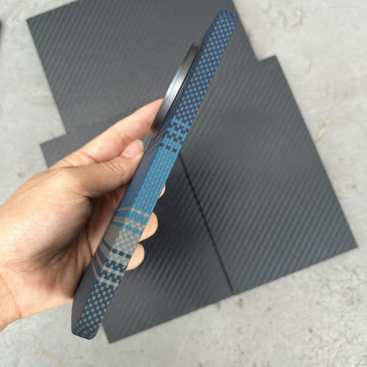 Ultra-Thin Carbon Fibre For Ma - đánh giá và giá Huawei Mate 60